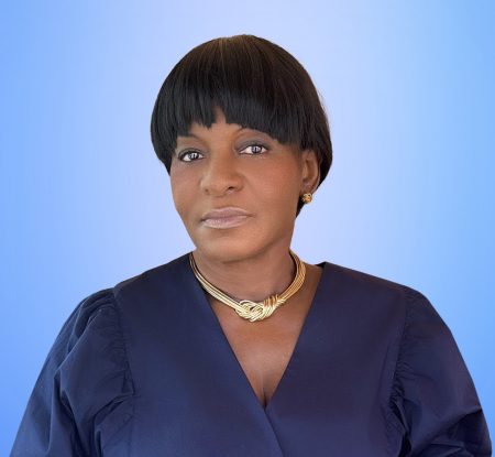 Noreen GRGS Headshot 3 Noreen GRGS Headshot 3